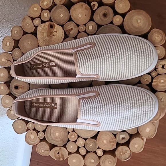 American Eagle slip ons. - Picture 1 of 4